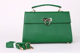 單肩斜挎女包母嬰用品比價(jià)導(dǎo)購(gòu) 易購(gòu)網(wǎng)選購(gòu)指南